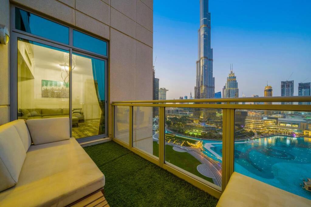 Spectacular Burj & Fountain View - Luxurious 3 Bedrooms & Maids Room - The Residences Dubai Exterior photo